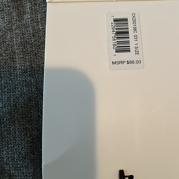 Calvin Klein Hat and Scarf Set - Picture 4 of 4